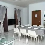 公寓 Sea-view 3 Bedroom - Sleeps 8