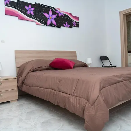 Appartement Sea-view 3 Bedroom - Sleeps 8 *