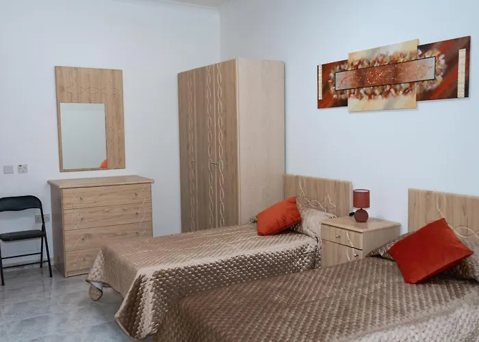 Sea-view 3 Bedroom - Sleeps 8 Appartamento *