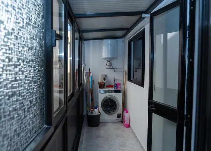 Apartament Sea-view 3 Bedroom - Sleeps 8 *